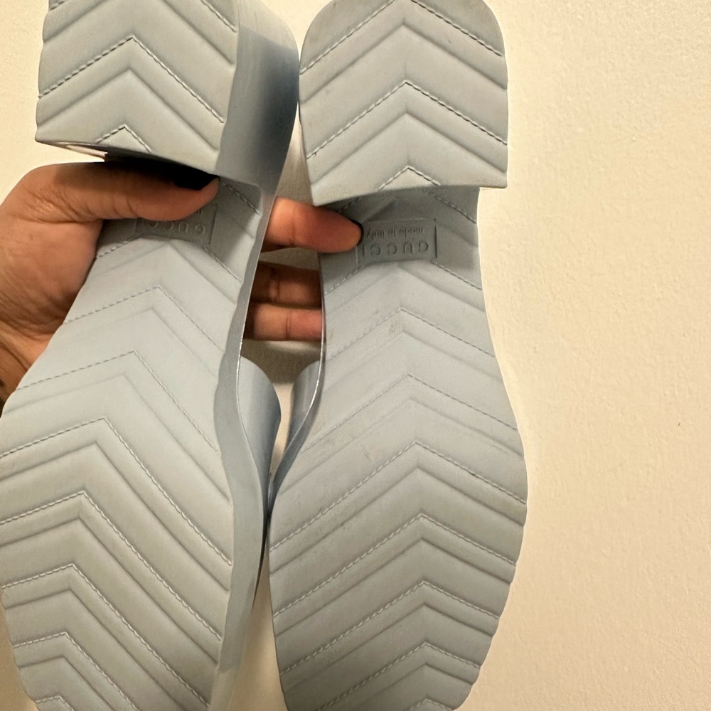Gucci Women's Blue Slide Sandals - Picture 3 of 10